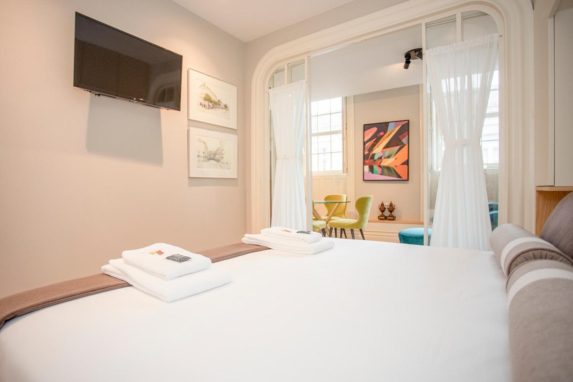 Liiiving In Porto - Cedofeita Charming Apartment Exterior foto
